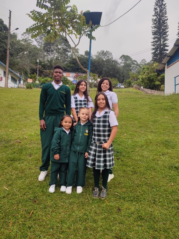 colegios católicos Medellín colegios en el poblado COLEGIO NUESTRA SEÑORA DE LA PROVIDENCIA|Costos y Fotos de COLEGIO NUESTRA SEÑORA DE LA PROVIDENCIA |Colegios en |Los mejores Colegios de |Colegios Calendario A|Colegios  Calendario A en |Colegio ACADEMICO