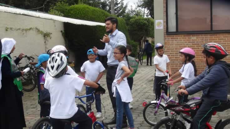 San Jose de Bavaria, Colegios Calle 170, Colegios Norte de Bogotá, Colegios Económicos, Colegios con valores COLEGIO STELLA MATUTINA|Costos y Fotos de COLEGIO STELLA MATUTINA |Colegios en |Los mejores Colegios de |Colegios Calendario A|Colegios  Calendario A en |Colegio ACADEMICO