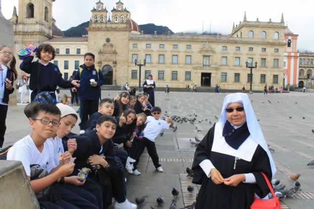 San Jose de Bavaria, Colegios Calle 170, Colegios Norte de Bogotá, Colegios Económicos, Colegios con valores COLEGIO STELLA MATUTINA|Costos y Fotos de COLEGIO STELLA MATUTINA |Colegios en |Los mejores Colegios de |Colegios Calendario A|Colegios  Calendario A en |Colegio ACADEMICO